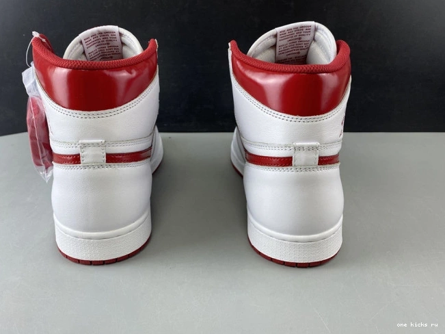 Chep Onekick 555088-103 Metallic 1 Red Air (2017) Retro Jordan 0723
